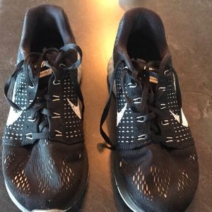 Size 9.5 Nike Lunarglide 7 running shoes